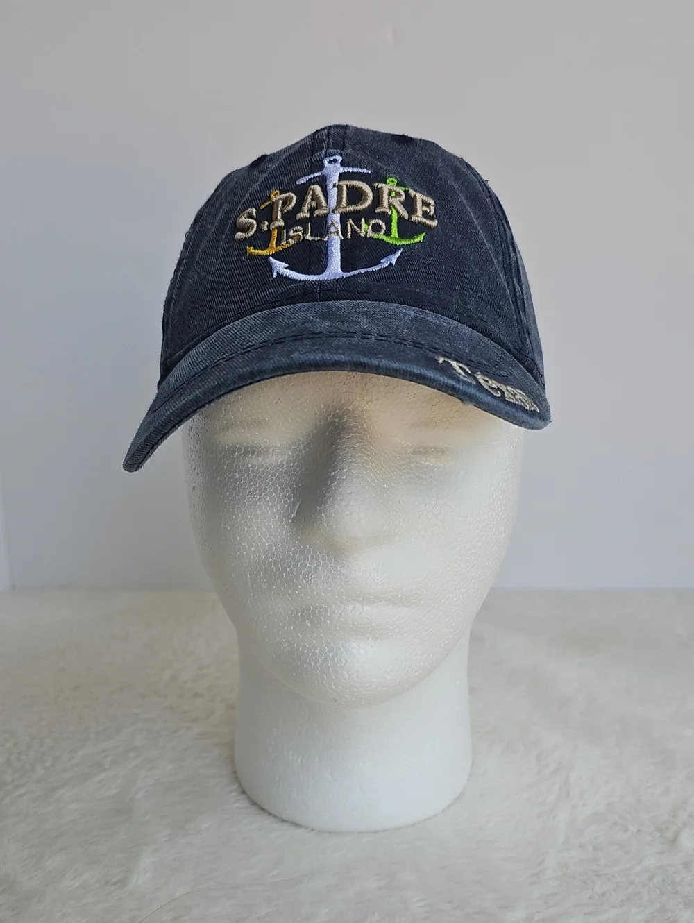 boutique. ​description ​lucky